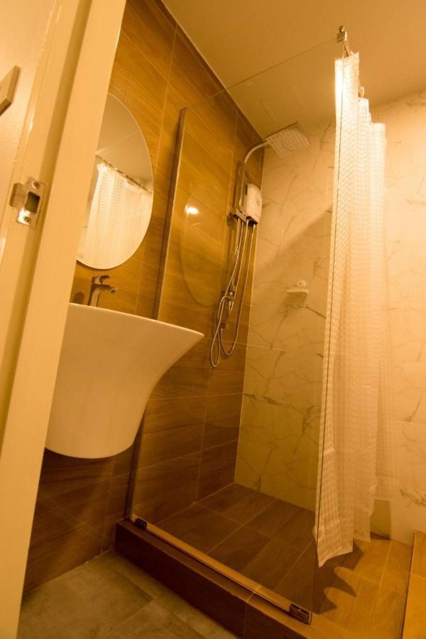 Thap Sakae Hotel エクステリア 写真
